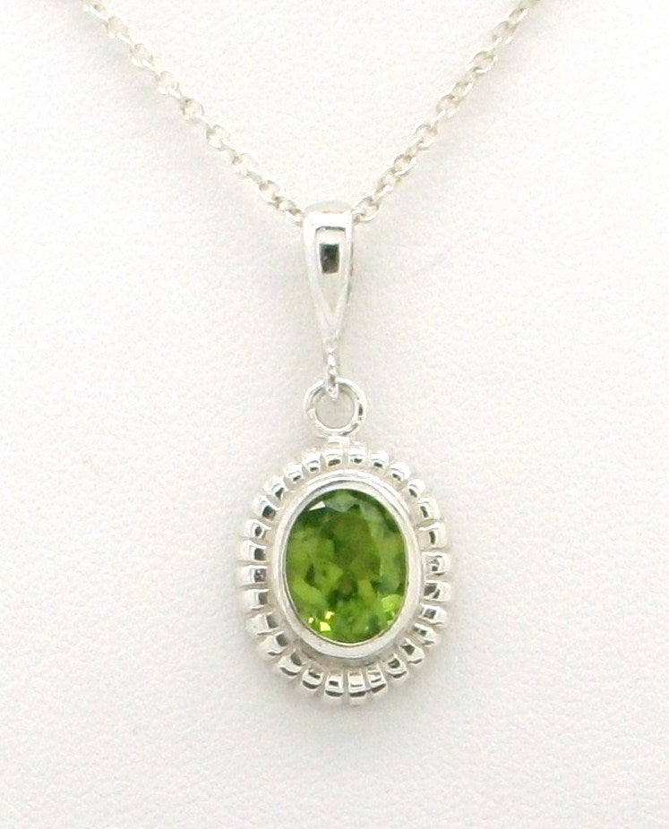Daisy Pendant